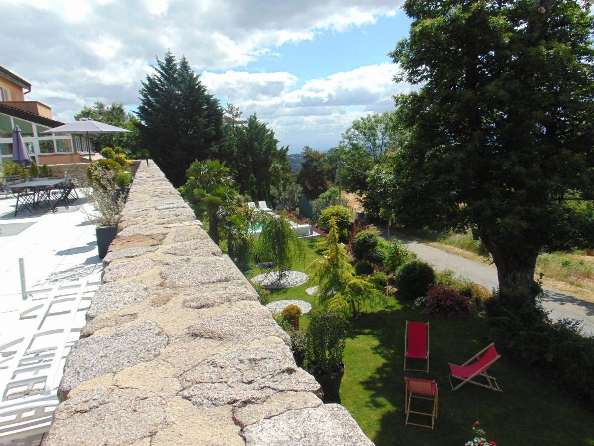 Maison D'Hotes Les Palmiers Gluiras Exteriér fotografie